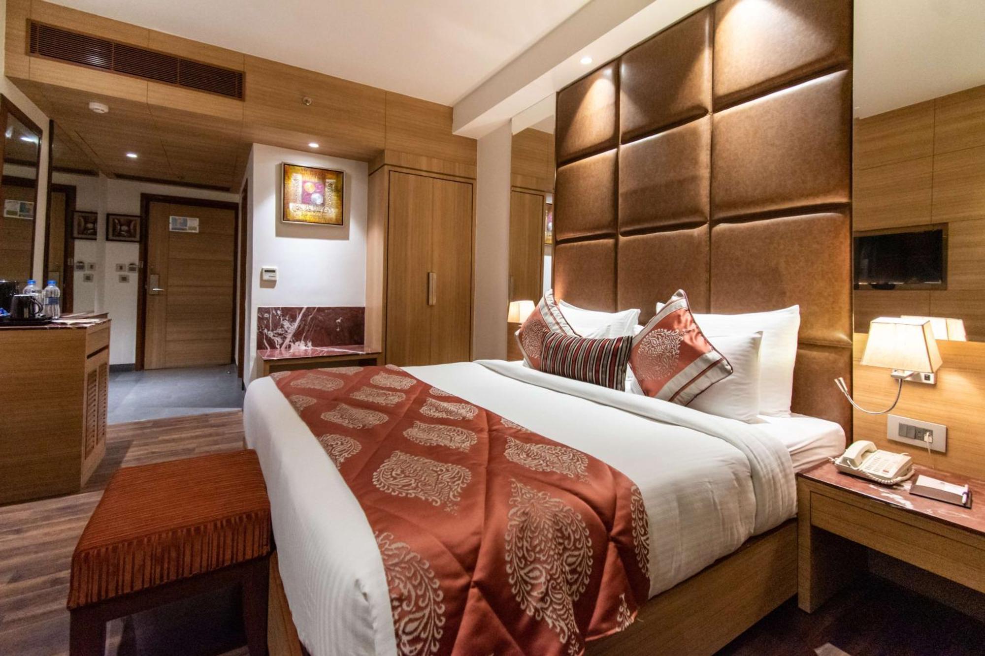 Best Western La Vista Pathānkot Kültér fotó